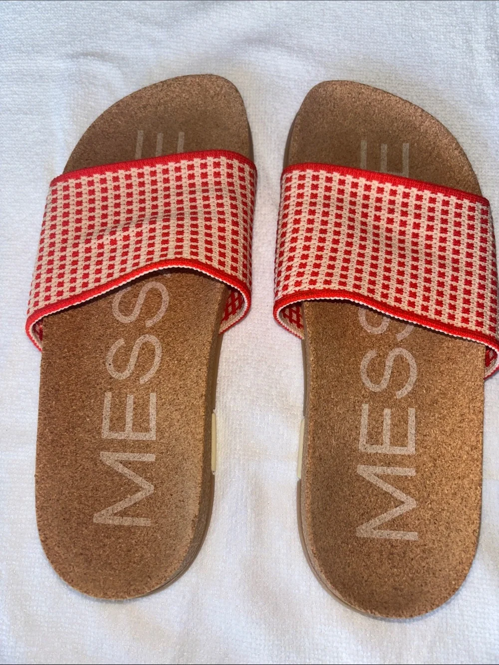 MESSAGE Mullen Slide Sandal